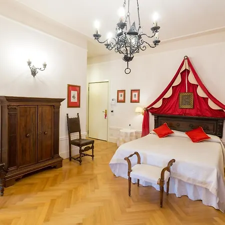 Palazzo Dalla Rosa Prati بارما