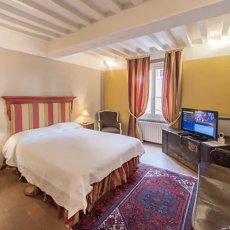 Palazzo Dalla Rosa Prati Hotel apartamentowy 4*