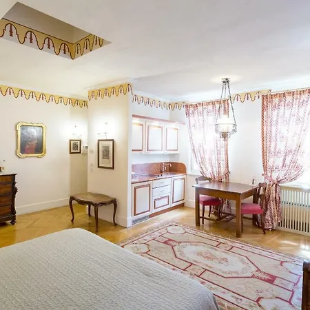 Hotel apartamentowy Palazzo Dalla Rosa Prati