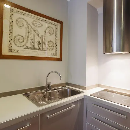 Palazzo Dalla Rosa Prati Aparthotel 2*