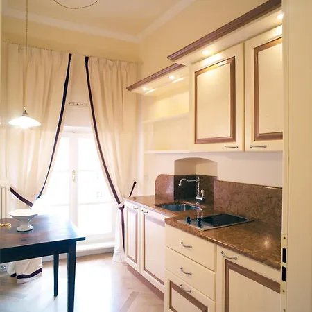 Palazzo Dalla Rosa Prati Апарт-отель 4*