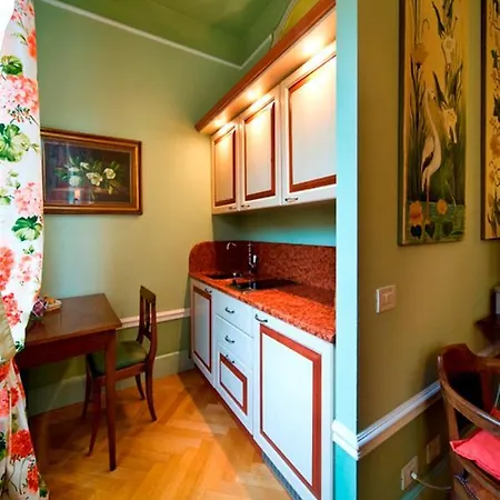 Palazzo Dalla Rosa Prati 4* Парма