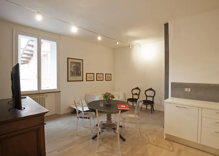 Palazzo Dalla Rosa Prati Apart-hotel Parma