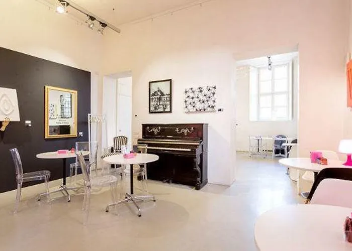 Palazzo Dalla Rosa Prati 4* Парма