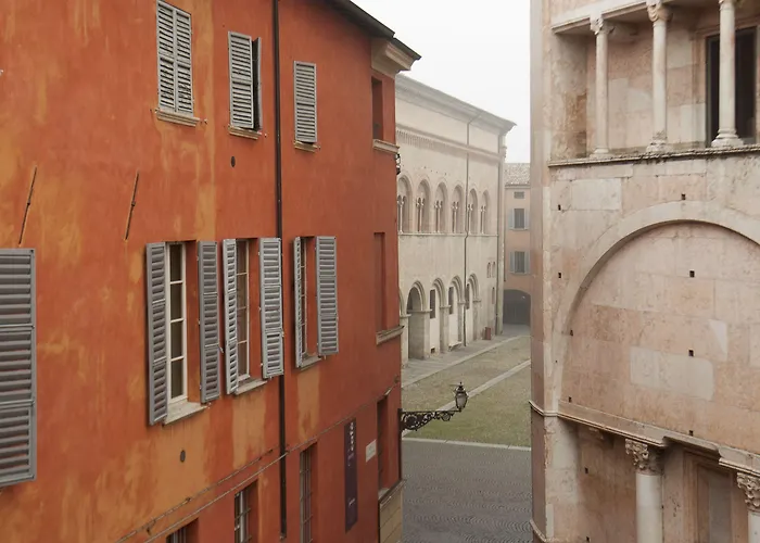 Palazzo Dalla Rosa Prati 4*