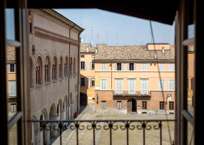 Palazzo Dalla Rosa Prati 4* Parma